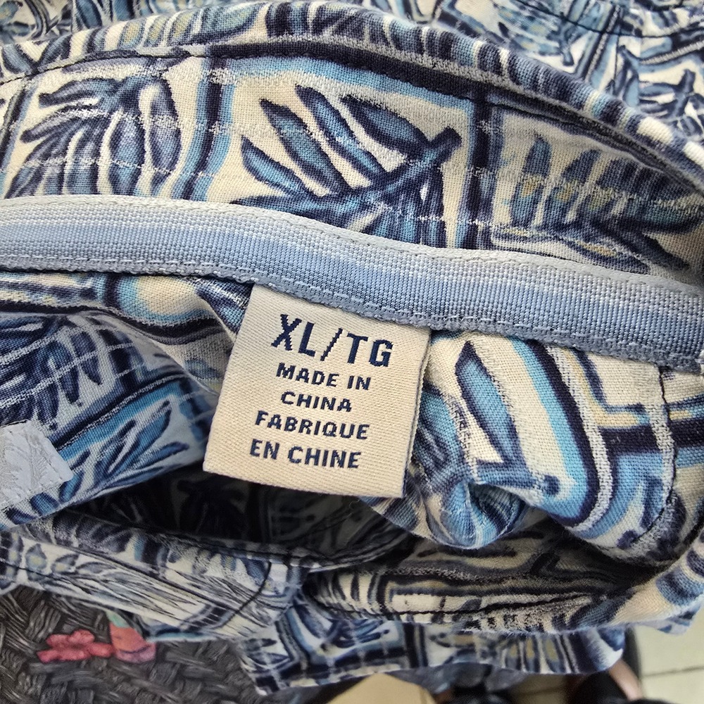 Tommy Bahama Mens XL Blue White Cotton Silk Botanical Tile Print Camp Shirt - Picture 4 of 7